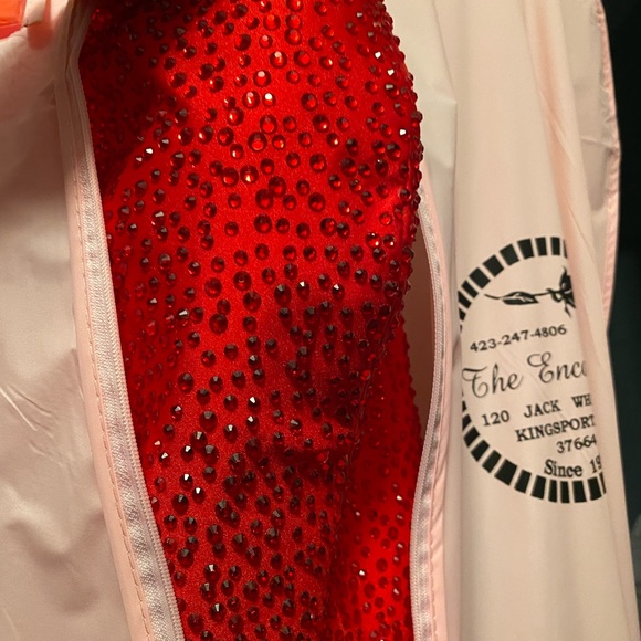 Prom dress - Picture 2 of 10